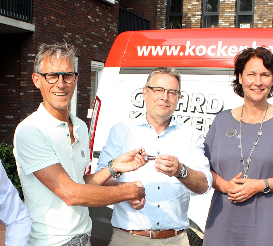 Pantein ontvangt elektrische Rolstoelfiets voor inwoners Land van Cuijk en Noord-Limburg